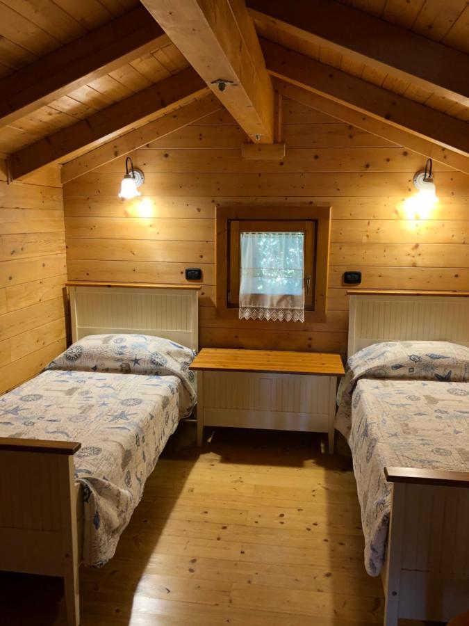 Chalet B&B Laghetti Martina Crevalcore Exterior photo