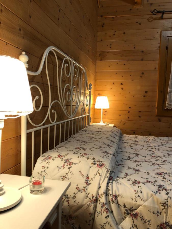 Chalet B&B Laghetti Martina Crevalcore Exterior photo