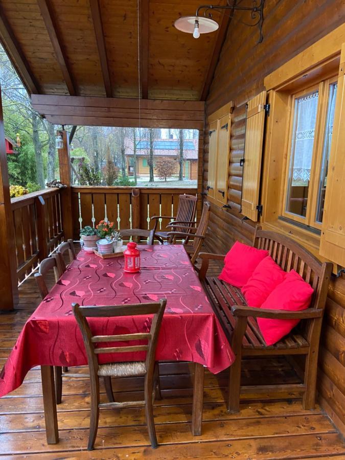 Chalet B&B Laghetti Martina Crevalcore Exterior photo
